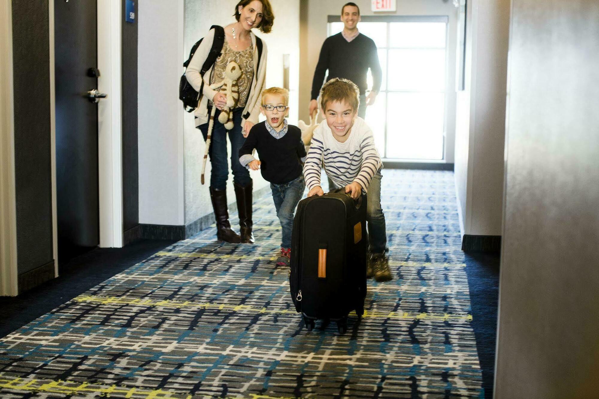 Express & Downtown - Bricktown By Ihg Hotel Oklahoma City
